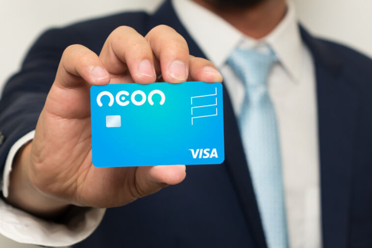 Conheça; um dos melhores cartões crédito sem anuidade e sem taxas *Neon*